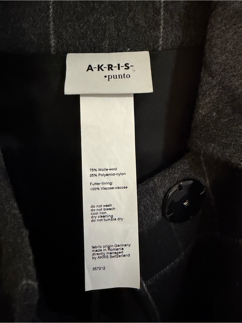 Akris Gray & Black Plaid Wool Blazer - Picture 7 of 9
